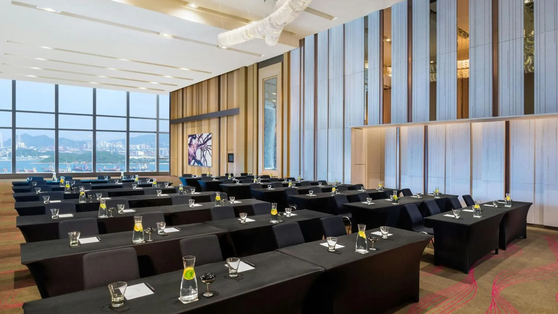 Hotel W Hong Kong 5*,  Cina
