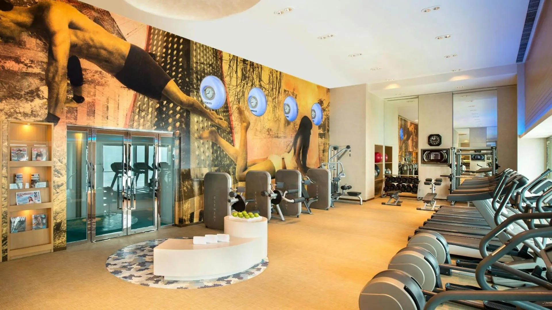 W Hong Kong Hotel 5*,