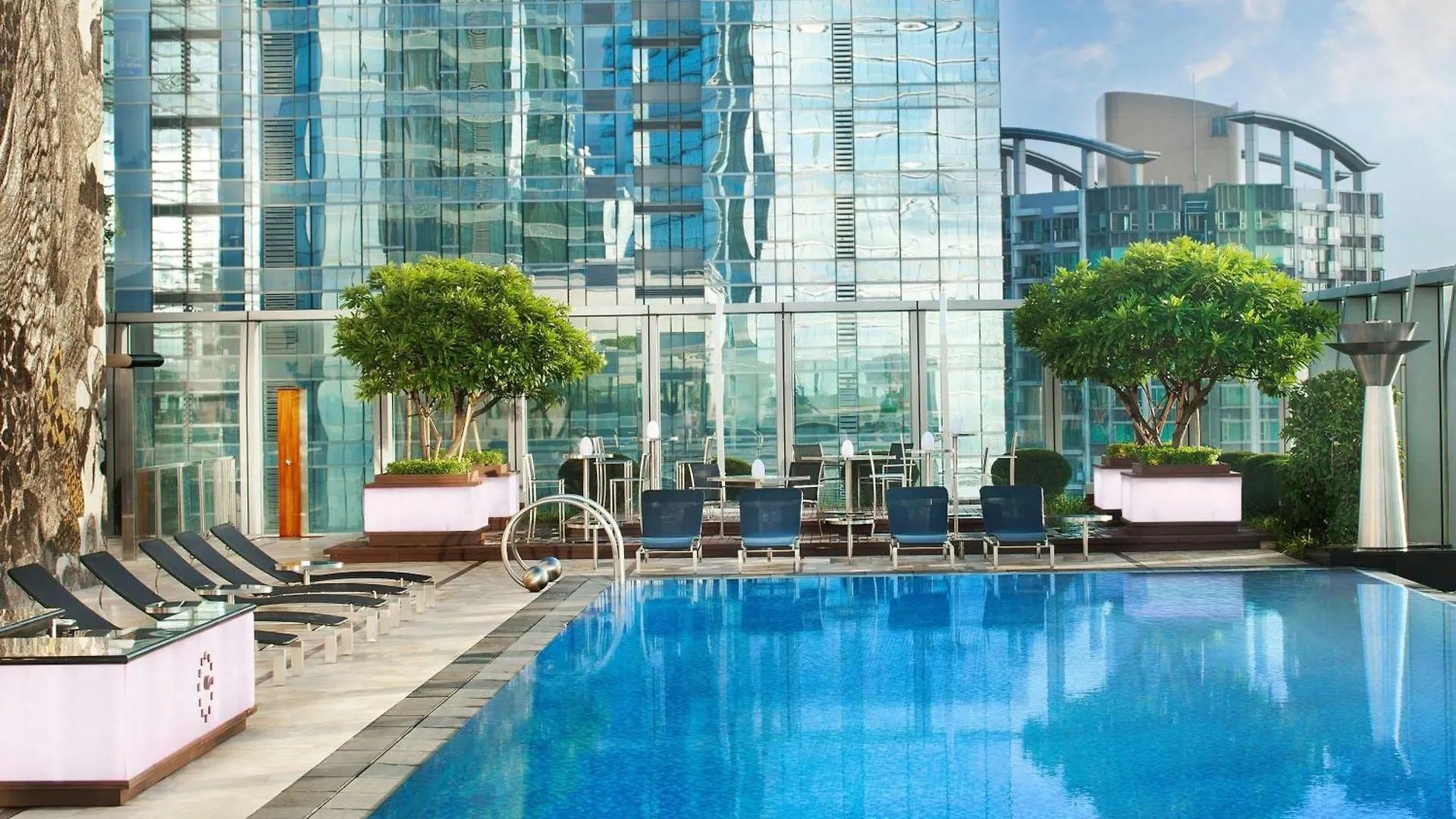 W Hong Kong Hotel 5*,