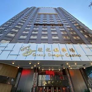 Grand Dragon Macao